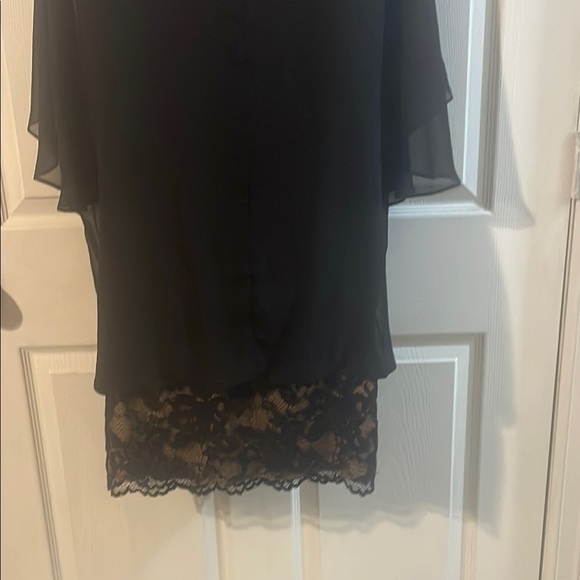Chic Black Lace Midi Dress - Picture 8 of 10